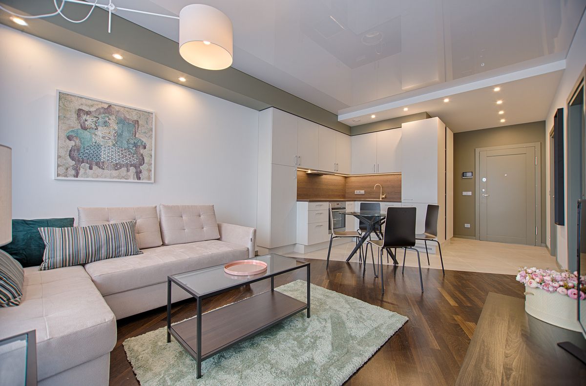 Desain apartemen modern Jakarta Selatan — integrasi smart home Miraprihatini